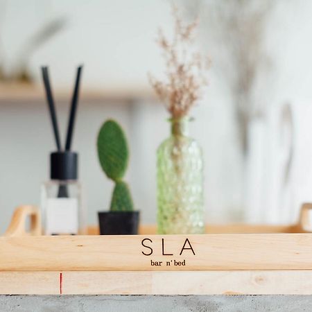 Sla Bar N'Bed Vandrerhjem Bangkok Eksteriør bilde